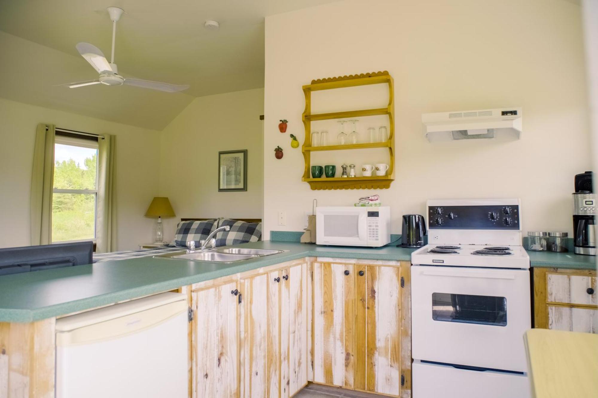Chanterelle Inn & Cottages Baddeck Inlet المظهر الخارجي الصورة